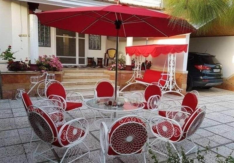میز و صندلی باغی ست ۸ نفره مدل بیضی با رنگ کوره ای و بدون زنگ زدگی