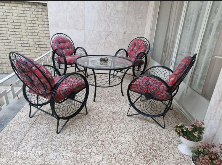میزو صندلی باغی ست۶نفره مدل گلبرگ با رنگ کوره ای و بدون هیچگونه زنگزدگی