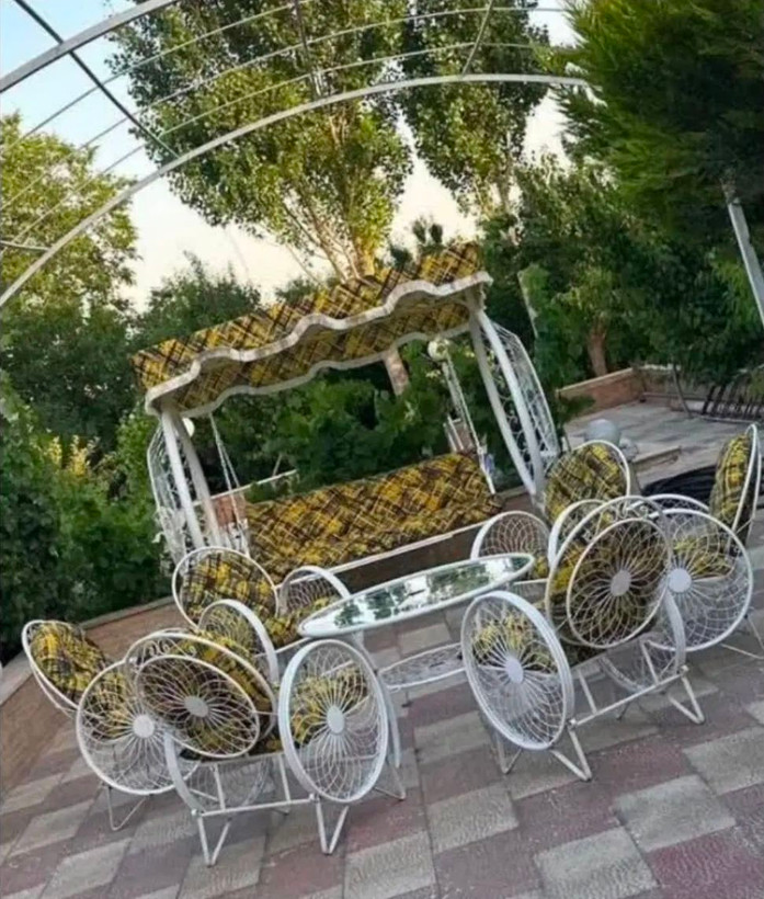 میزو صندلی باغی ۶نفره مدل گلبرگ بارنگ کوره ای بدون زنگ زدگی