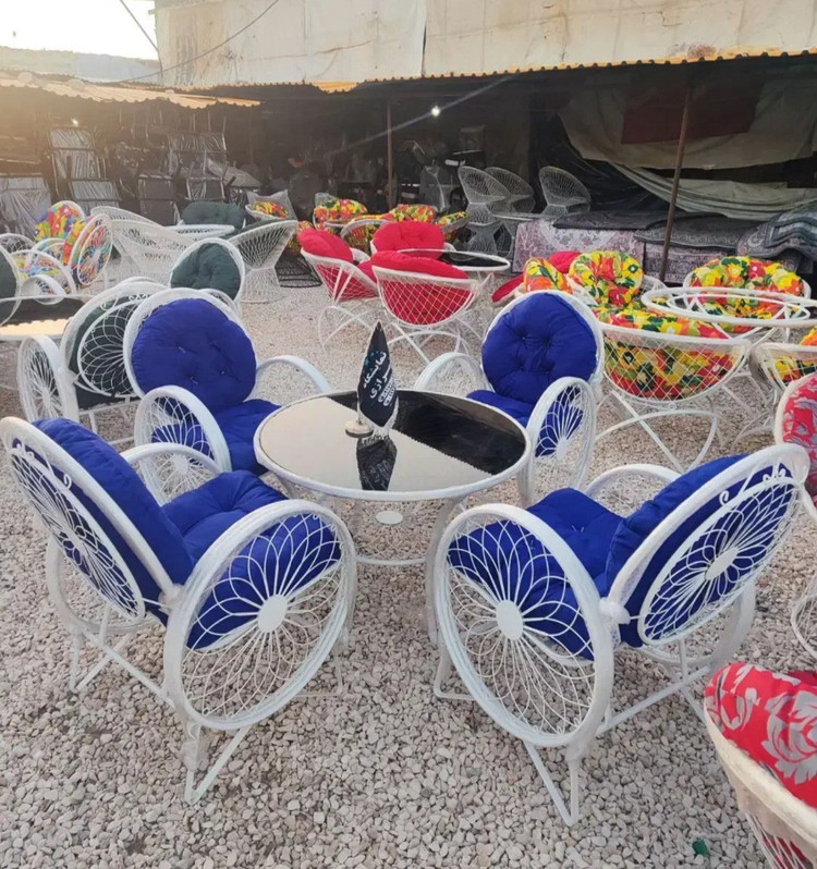 میزو صندلی باغی ست۸نفره مدل گلبرگ با رنگ کوره ای و بدون هیچگونه زنگزدگی
