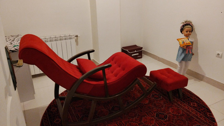 صندلی راک مدل دسته دار گهواره ای با بهترین متریال چوب و پارچه نانو و قابل شستشو