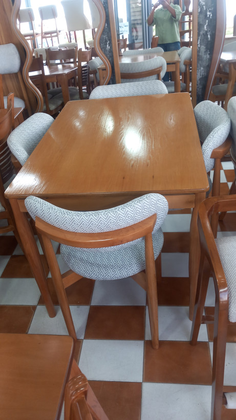 میزو صندلی نهار خوری ست۶نفره مدل نوبل با چوب باکیفیت و پارچه نانو و قابل شستشو