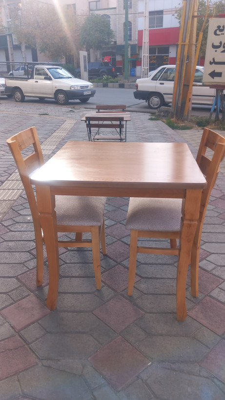 میزوصندلی نهار خوری ست۶نفره مدل دوتیرک لهستانی باچوب باکیفیت و پارچه نانو وقابل شستشو